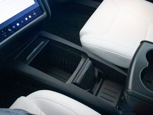 Used 2021 Tesla Model S Long Range image 30