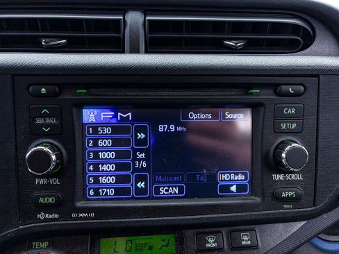 Used 2013 Toyota Prius C Three image 13