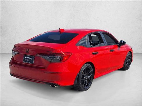 Used 2023 Honda Civic Sport image 5