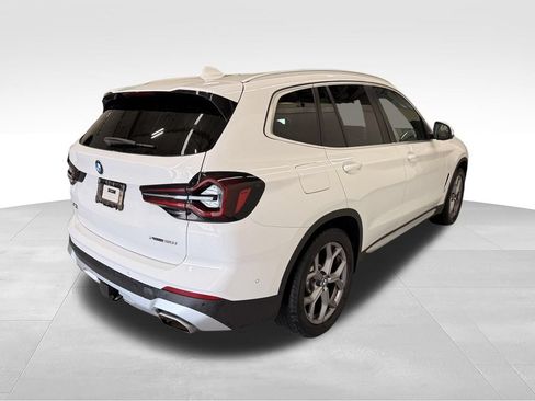 Used 2024 BMW X3 xDrive30i w/ Premium Package AWD/4WD image 6