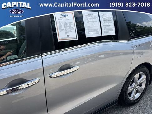 Used 2019 Honda Odyssey EX-L image 17