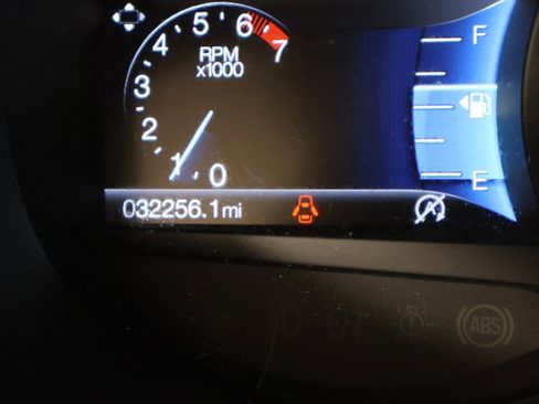 Used 2024 Ford Edge Titanium image 36