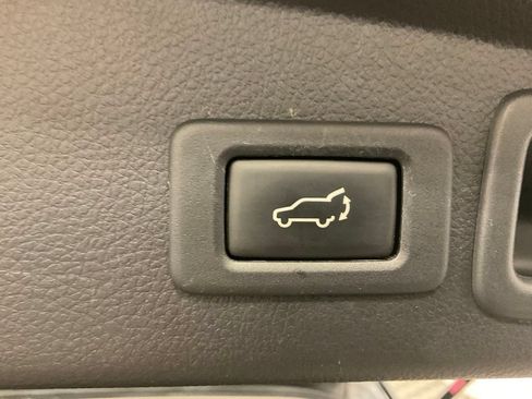 Used 2014 Subaru Forester 2.5i Limited w/ Popular Package #2 AWD/4WD image 24