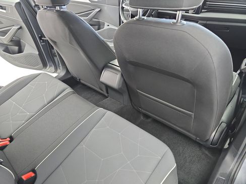 Certified 2025 Volkswagen Jetta Sport image 11