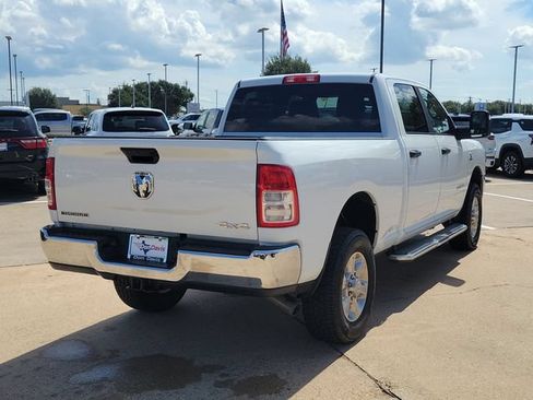 Used 2024 RAM 2500 Big Horn AWD/4WD image 3