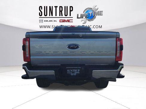 Used 2023 Ford F350 Lariat w/ Tremor Off-Road Package image 4