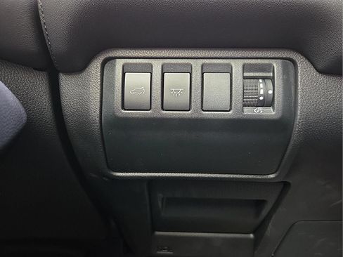 Used 2024 Subaru Ascent Limited w/ Technology Package AWD/4WD image 21