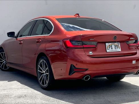Used 2020 BMW 330i xDrive Sedan w/ Convenience Package AWD/4WD image 4