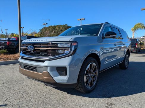 New 2025 Ford Expedition Max King Ranch image 8