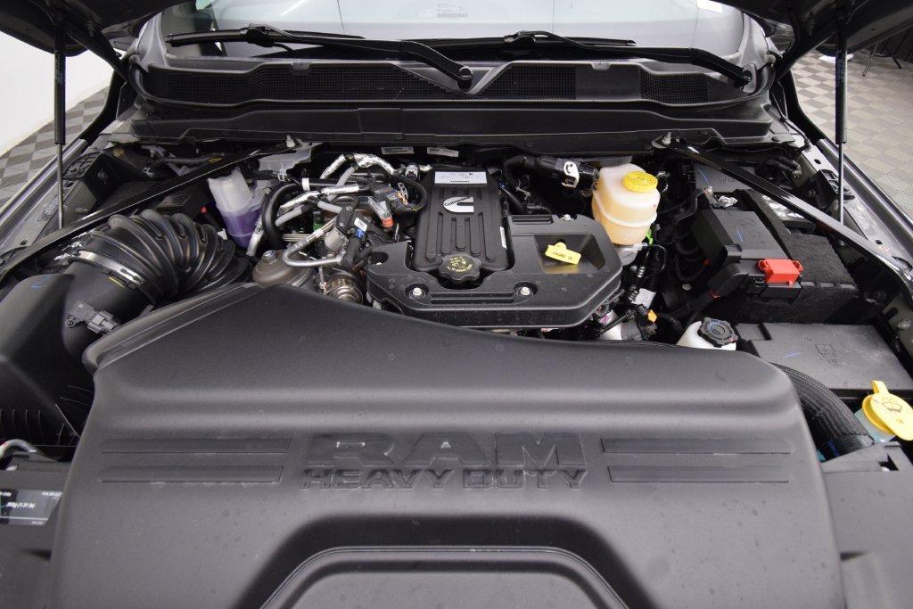 New 2027 RAM 3500 Big Horn AWD/4WD image 10
