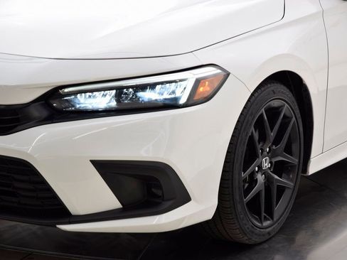 Used 2024 Honda Civic Sport image 11