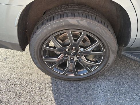 Used 2023 Chevrolet Tahoe RST w/ Luxury Package AWD/4WD image 46