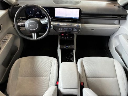 Used 2024 Hyundai Kona SEL w/ Convenience Package FWD image 19