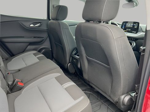 Used 2023 Chevrolet Blazer LT w/ Convenience Package image 32