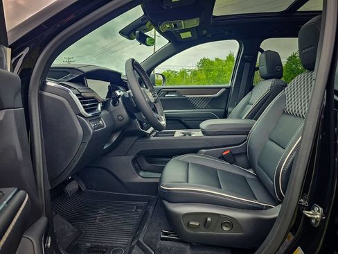 New 2026 GMC Acadia Denali w/ Super Cruise Package AWD/4WD image 14