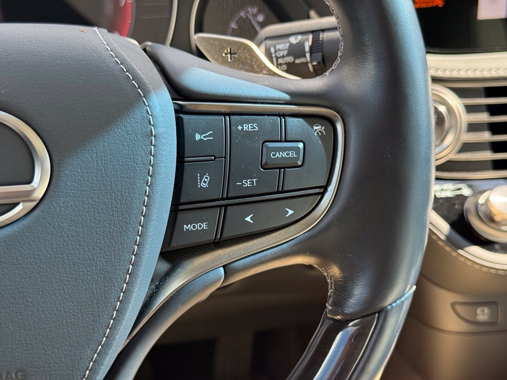 Certified 2023 Lexus LS 500 w/ Interior Upgrade Package RWD image 31