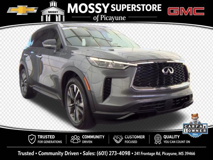 Used 2024 INFINITI QX60 Luxe w/ Performance Audio Package FWD image 3