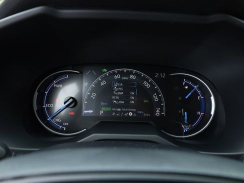 New 2025 Toyota RAV4 XLE image 22