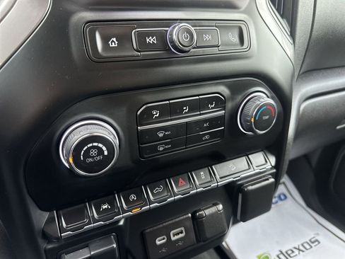 Used 2023 Chevrolet Silverado 1500 Custom Trail Boss image 18