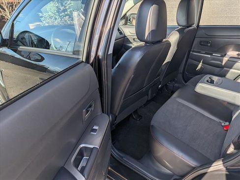 Used 2024 Mitsubishi Outlander Sport SE image 23