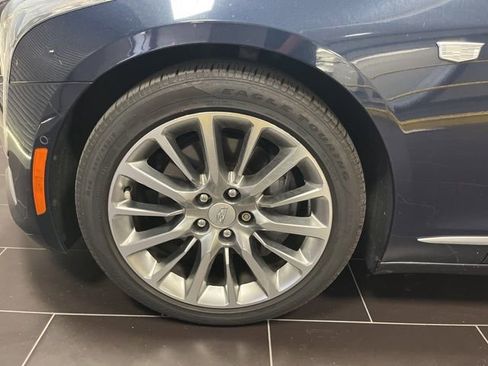 Used 2018 Cadillac CT6 Luxury image 20