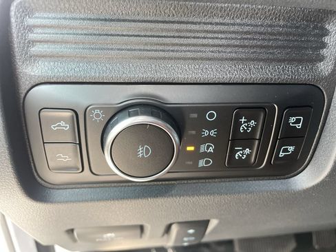 New 2026 Ford F350 Platinum w/ FX4 Off-Road Package AWD/4WD image 30