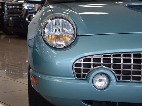 Used 2002 Ford Thunderbird RWD image 10