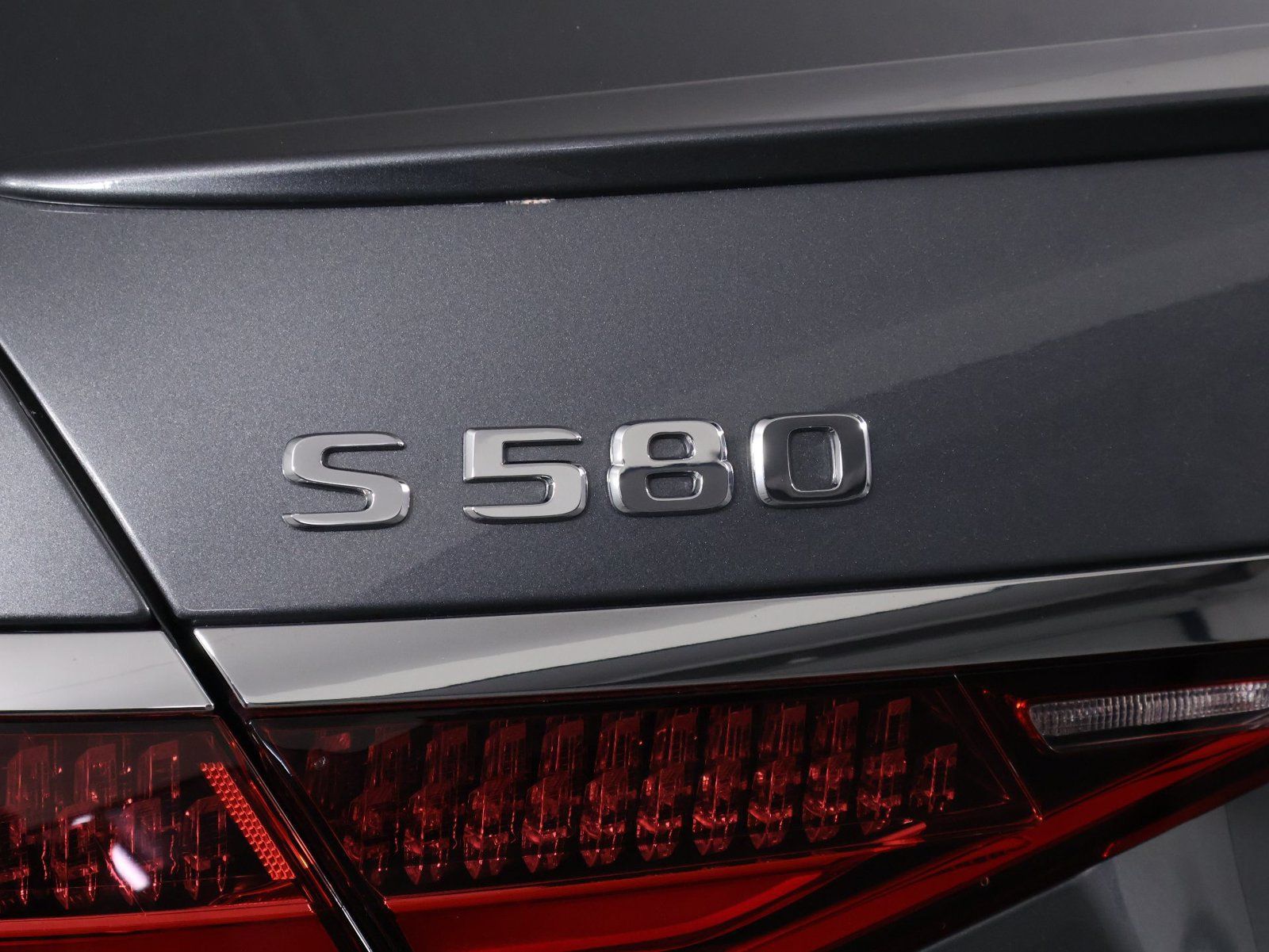 Used 2023 Mercedes-Benz S 580 4MATIC Sedan image 19