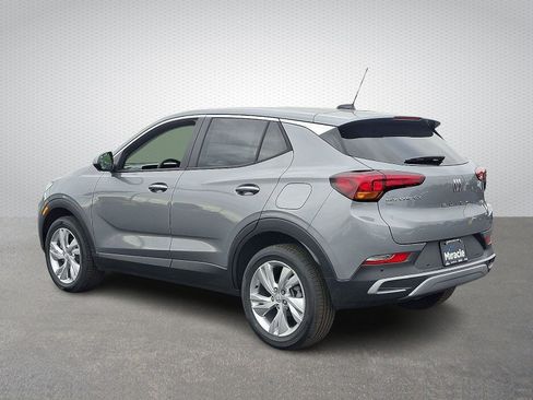 Used 2026 Buick Encore GX Preferred w/ Advanced Technology Package AWD/4WD image 3