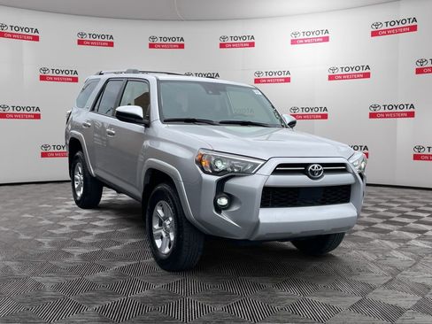 Certified 2024 Toyota 4Runner SR5 image 7