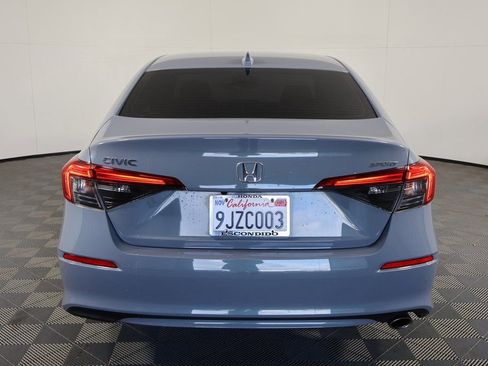 Used 2024 Honda Civic Sport image 5