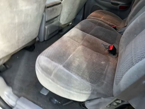 Used 2001 Ford F150 XLT image 31