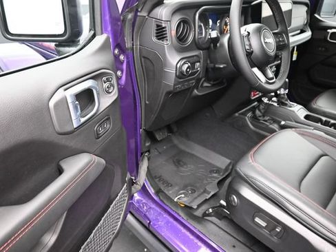 New 2026 Jeep Wrangler Unlimited Rubicon AWD/4WD image 8