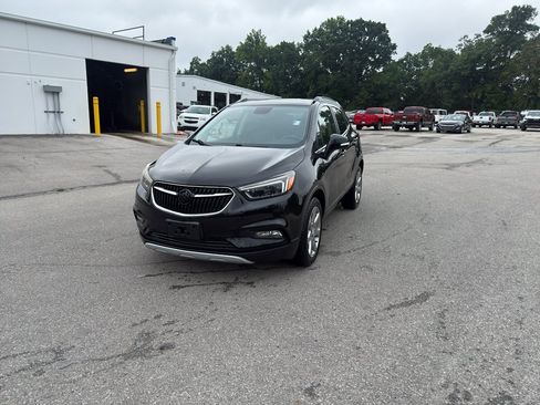 Used 2017 Buick Encore Essence w/ Experience Buick Package FWD image 1