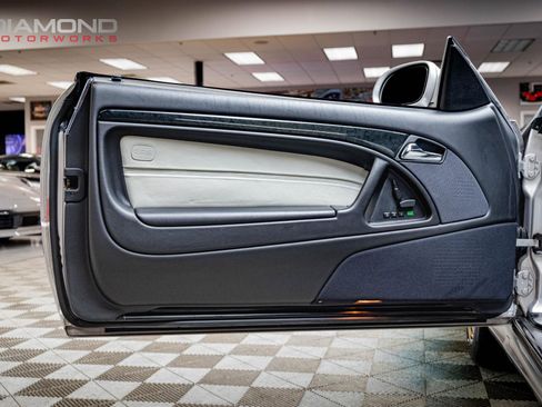 Used 2002 Mercedes-Benz SL 500 Silver Arrow image 12