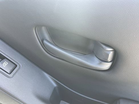 New 2026 Nissan Frontier SV w/ SV Convenience Package image 33