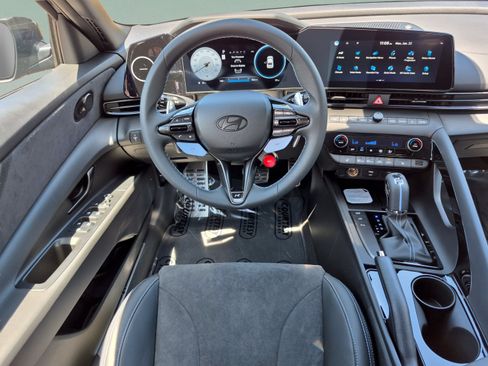 New 2026 Hyundai Elantra N FWD image 13