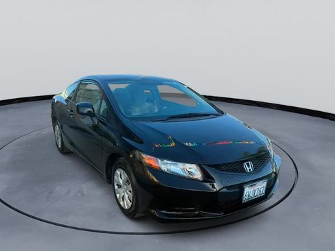 Used 2012 Honda Civic LX image 2