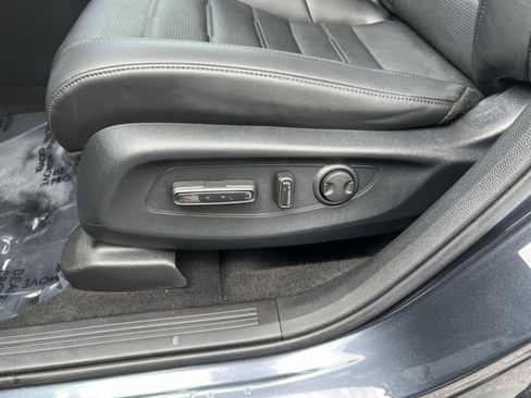 Used 2024 Honda CR-V EX-L image 14