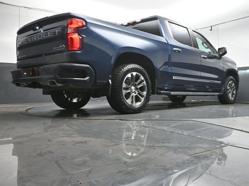 Used 2023 Chevrolet Silverado 1500 High Country w/ Technology Package image 35