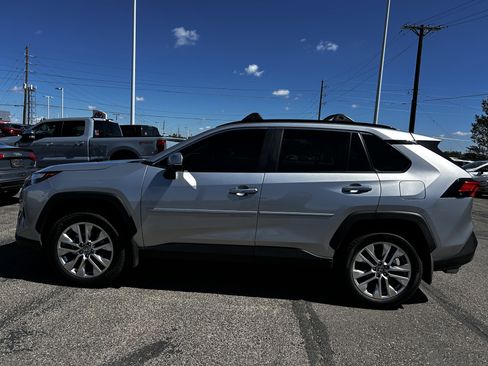 Used 2025 Toyota RAV4 Limited AWD/4WD image 2