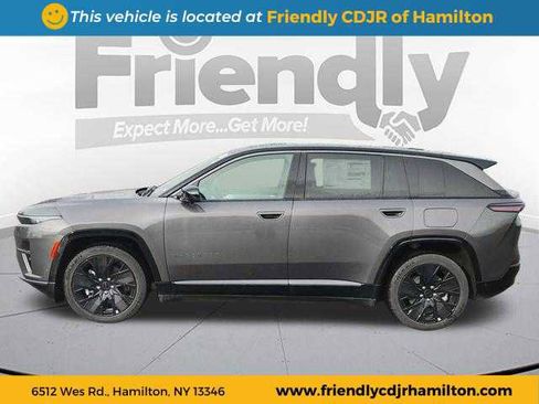 New 2025 Jeep Wagoneer S Launch Edition image 2