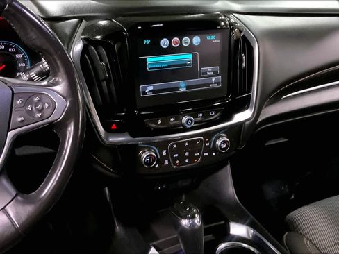 Used 2018 Chevrolet Traverse LT AWD/4WD image 7