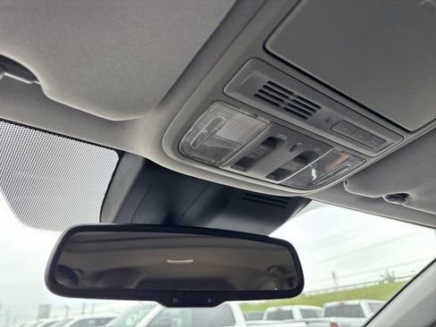 Used 2018 Honda CR-V Touring image 40