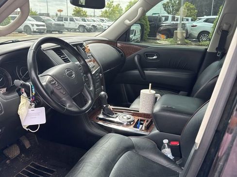 Used 2019 Nissan Armada SL w/ Premium Package image 3