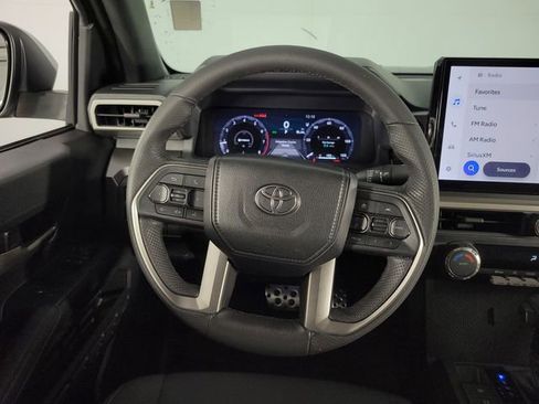 Used 2024 Toyota Tacoma TRD Sport AWD/4WD image 21