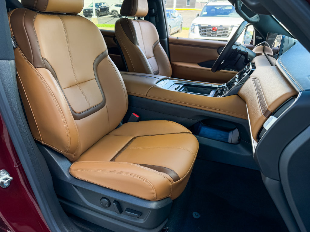 Certified 2025 Nissan Armada SL AWD/4WD image 10