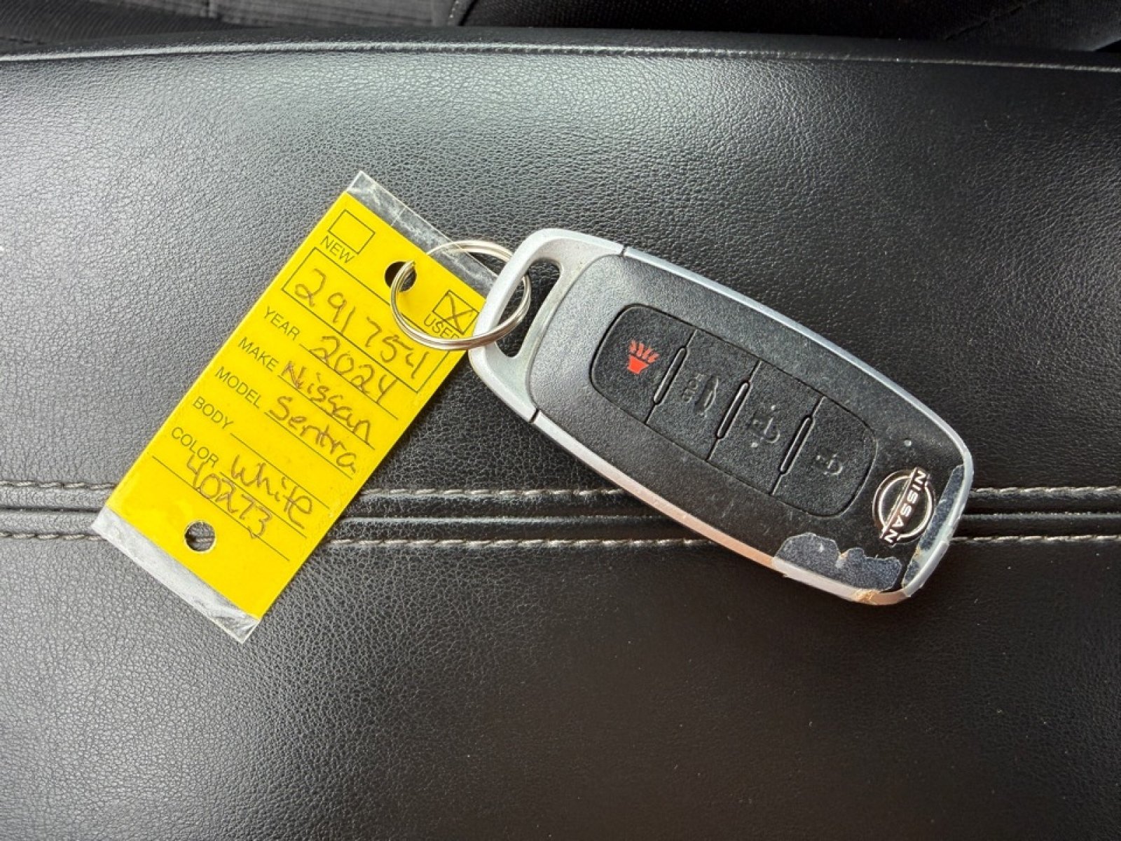 Used 2024 Nissan Sentra SV FWD image 39