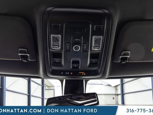 Used 2022 Chevrolet Tahoe RST w/ Luxury Package AWD/4WD image 15