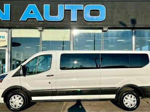 Used 2023 Ford Transit 350 XLT RWD image 30